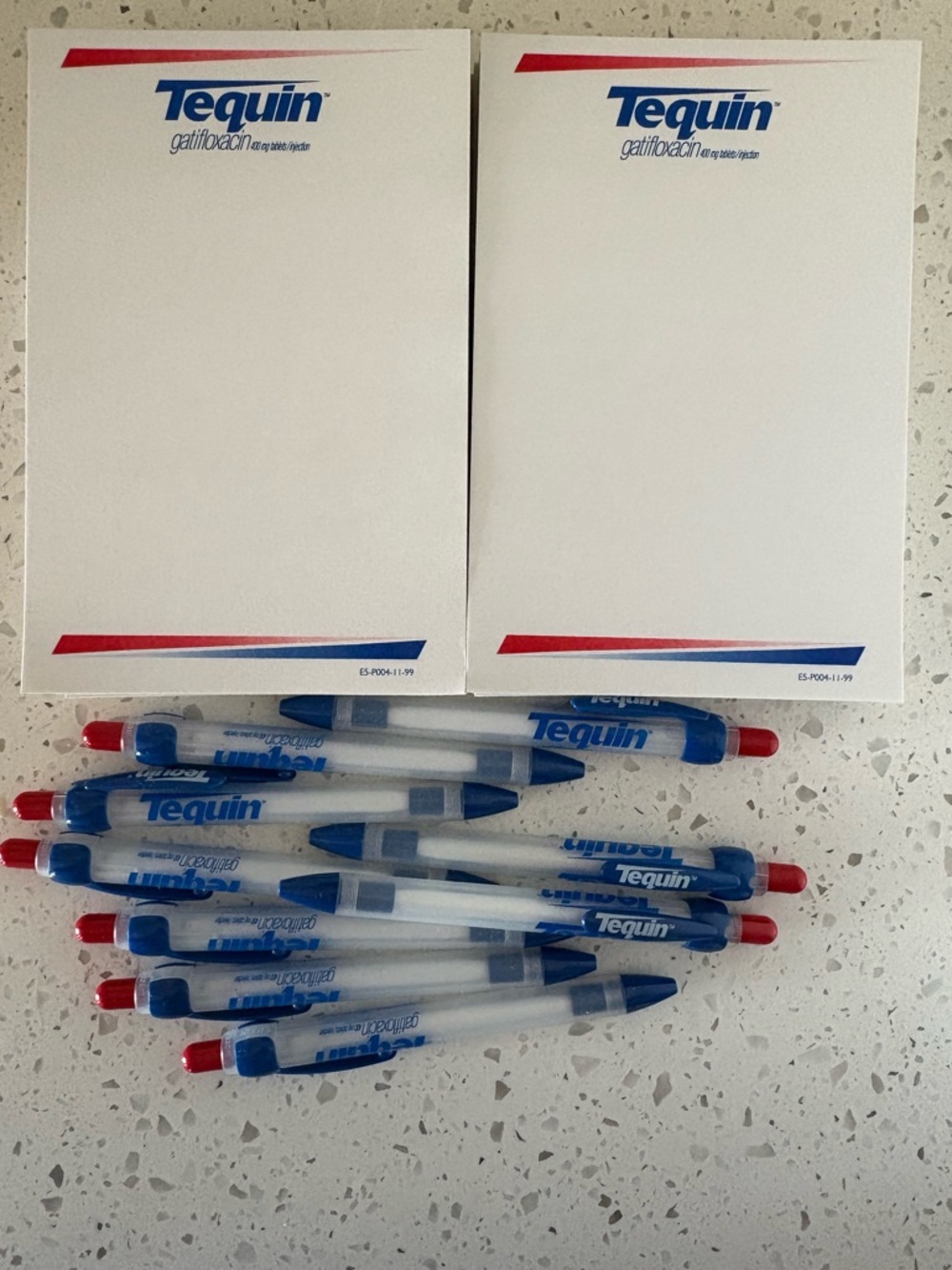 Tequin Branded Blue & Red Retractable Pens - Pack of 9 and 14 notepads